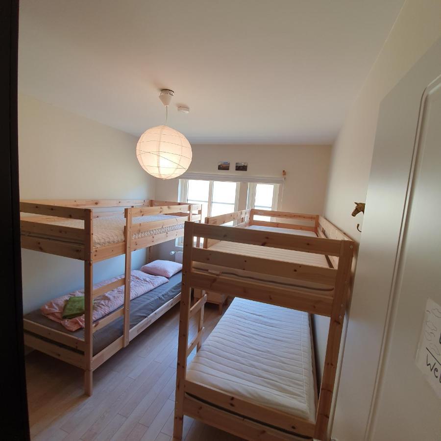 Hvammur 2 Guesthouse Red House Blonduos Ngoại thất bức ảnh